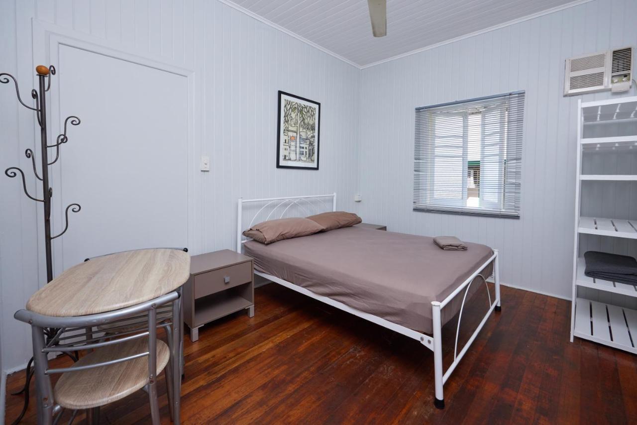 Cairns City Backpackers Hostel Exterior photo