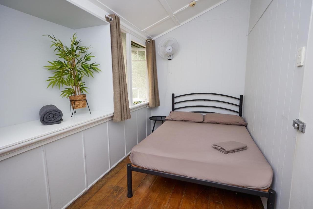 Cairns City Backpackers Hostel Exterior photo