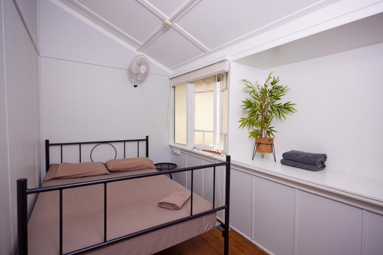 Cairns City Backpackers Hostel Exterior photo