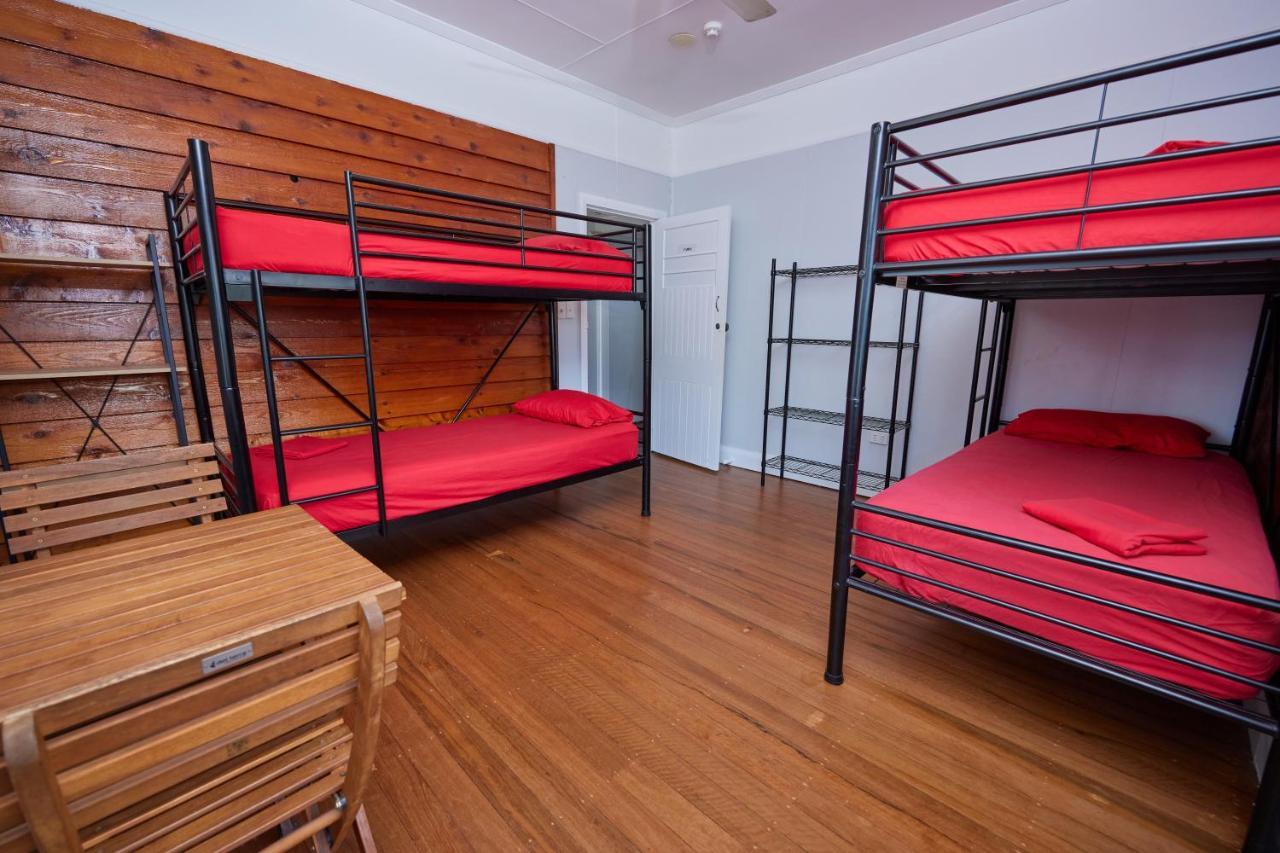 Cairns City Backpackers Hostel Exterior photo