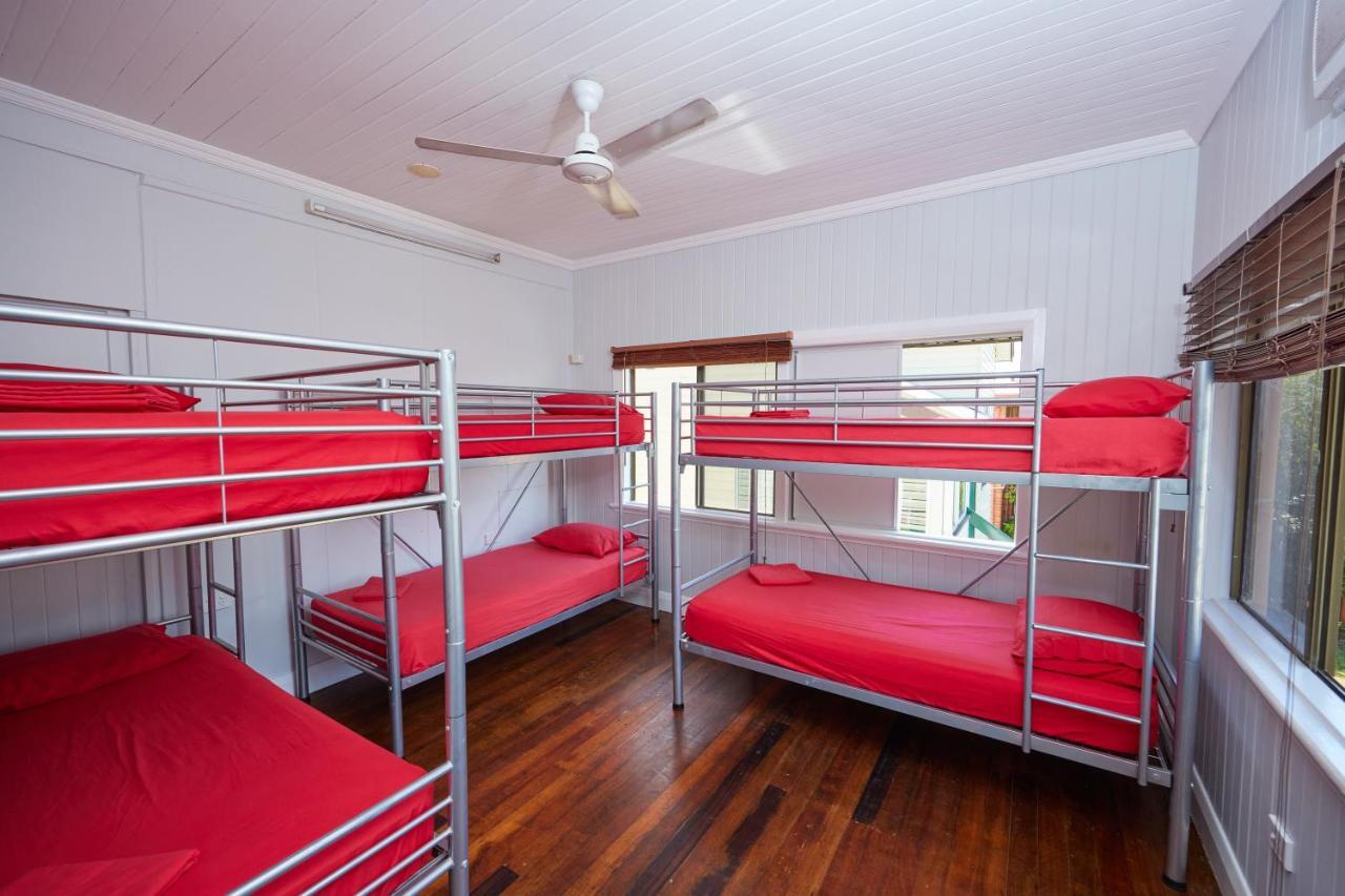 Cairns City Backpackers Hostel Exterior photo